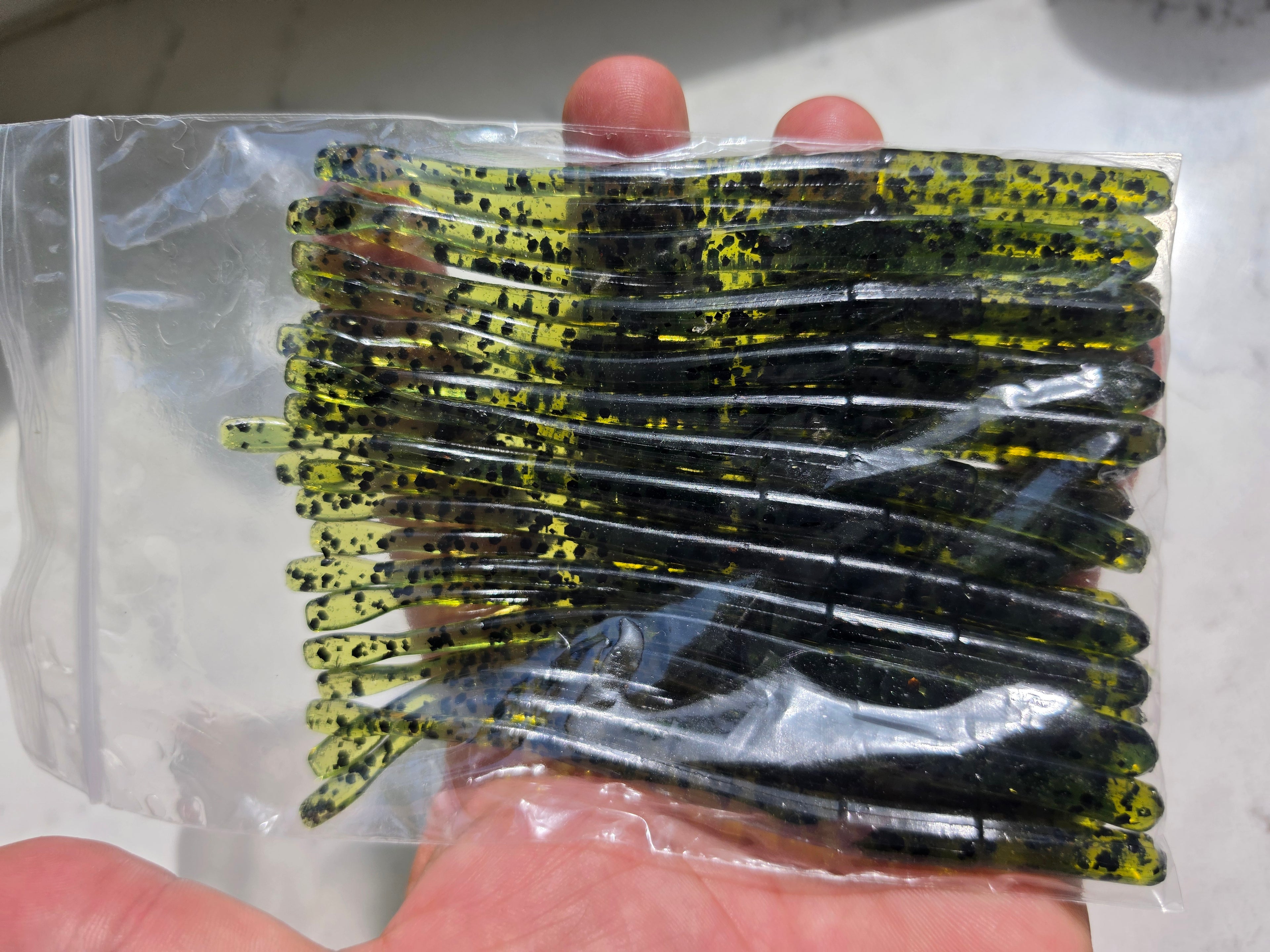4.5 drop shot (Dark Watermelon black flakes)